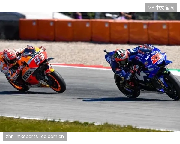 MotoGP末弯上演惨烈对撞,赛场惊心动魄的瞬间背后 MotoGP末弯上演惨烈对撞,赛场惊心动魄的瞬间背后